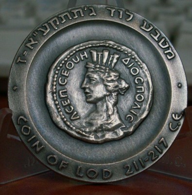 25055452B.jpg
