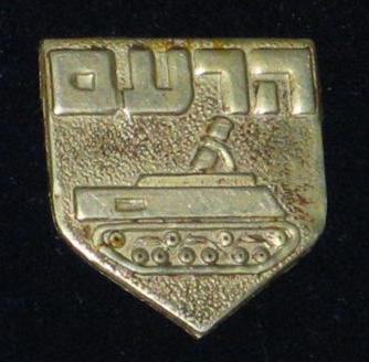 71344273.jpg