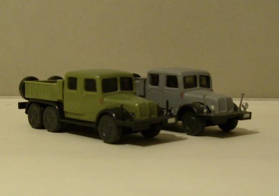 ГДР Татра 2 шт.jpg