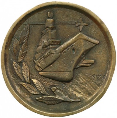 Спуск крейсера Рига рев s.jpg