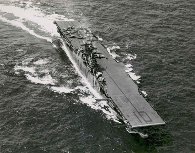 763px-USS_Yorktown_CV-10_1943_aerial_with_F6Fs.jpg