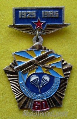 sl370563_641.jpg