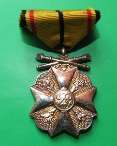 034 (242x300).jpg