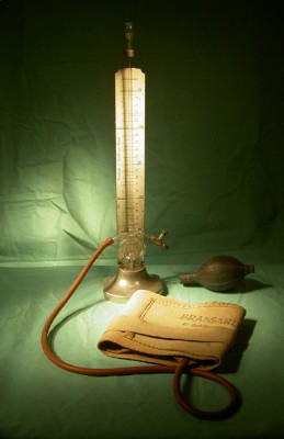 Strassburgertonometer1890.jpg