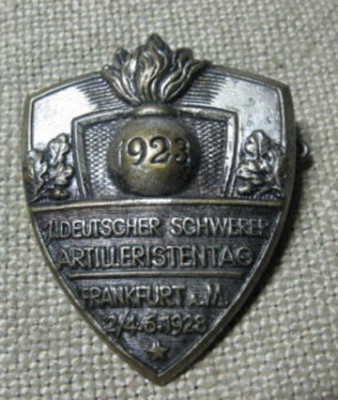 1923-2.jpg