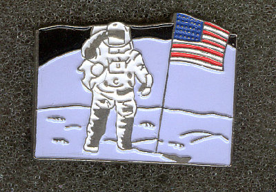 Apollo11_pin5.jpg