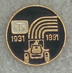 2074090763.jpg