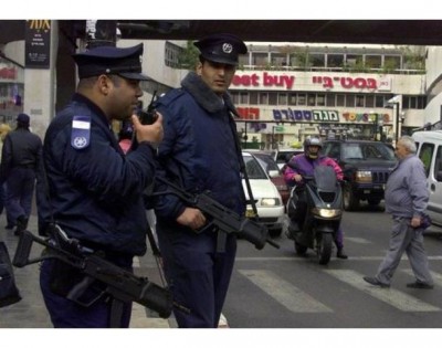 60957776-israeli-police.jpg