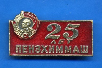 2158942648.jpg
