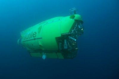 french-submarine-nautile.jpg