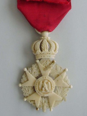 legion-d-honneur-presidence-chevalier-en-os (3) 900 евро.JPG