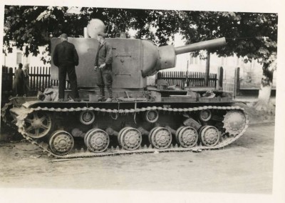 КВ-2.jpg