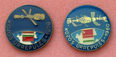 Two_Hungarian_pins.jpg