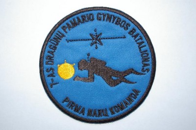 LK combat divers patch.jpg